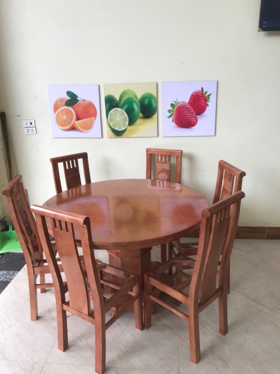 bàn ăn tròn 6 ghế gỗ sồi giá rẻ